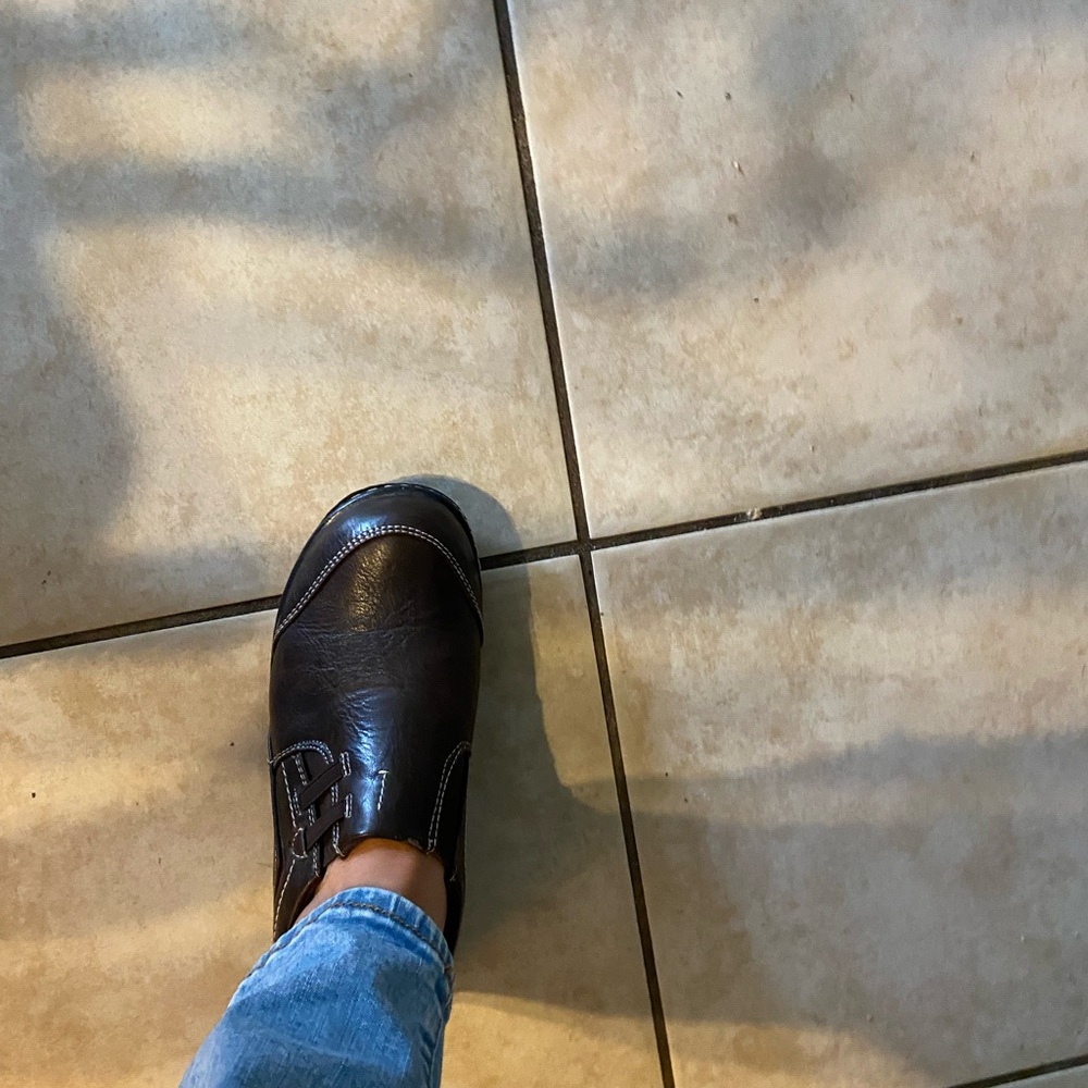 Sbicca Brown slide on loafer size 8.5